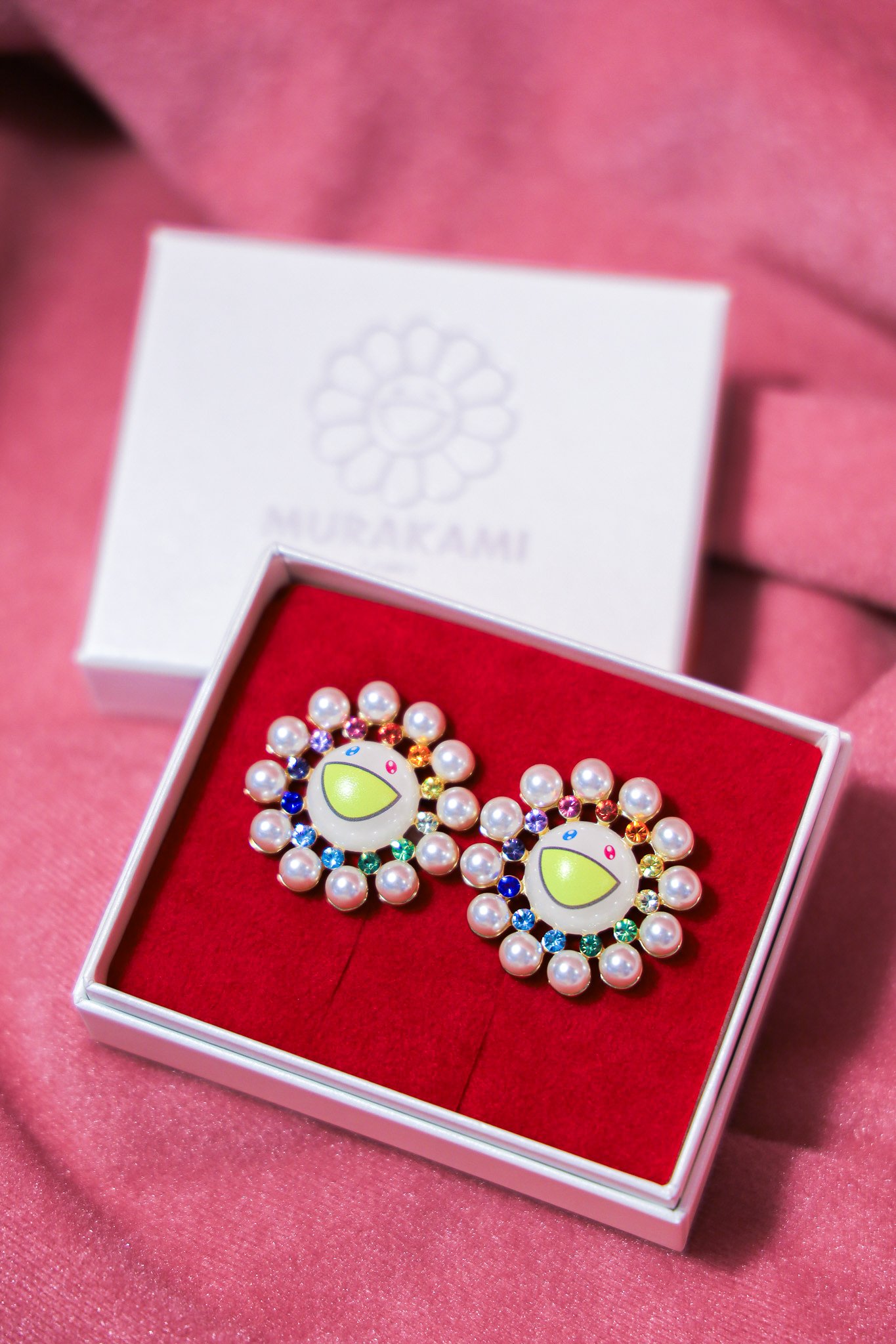 5月31日(金)18時よりWEBショップにて、新作アクセサリーを販売いたし